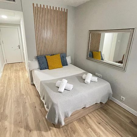 Resitur Luxury Suit A Sevilla Buitenkant foto