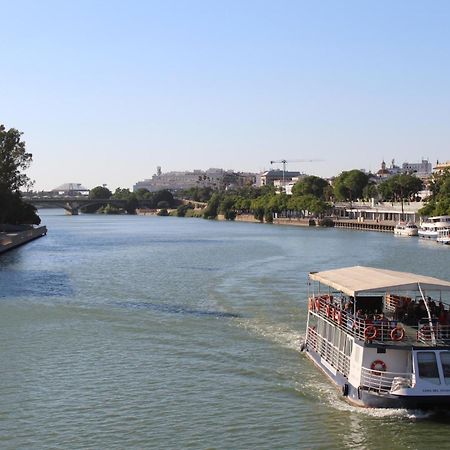 Resitur Luxury Suit A Sevilla Buitenkant foto
