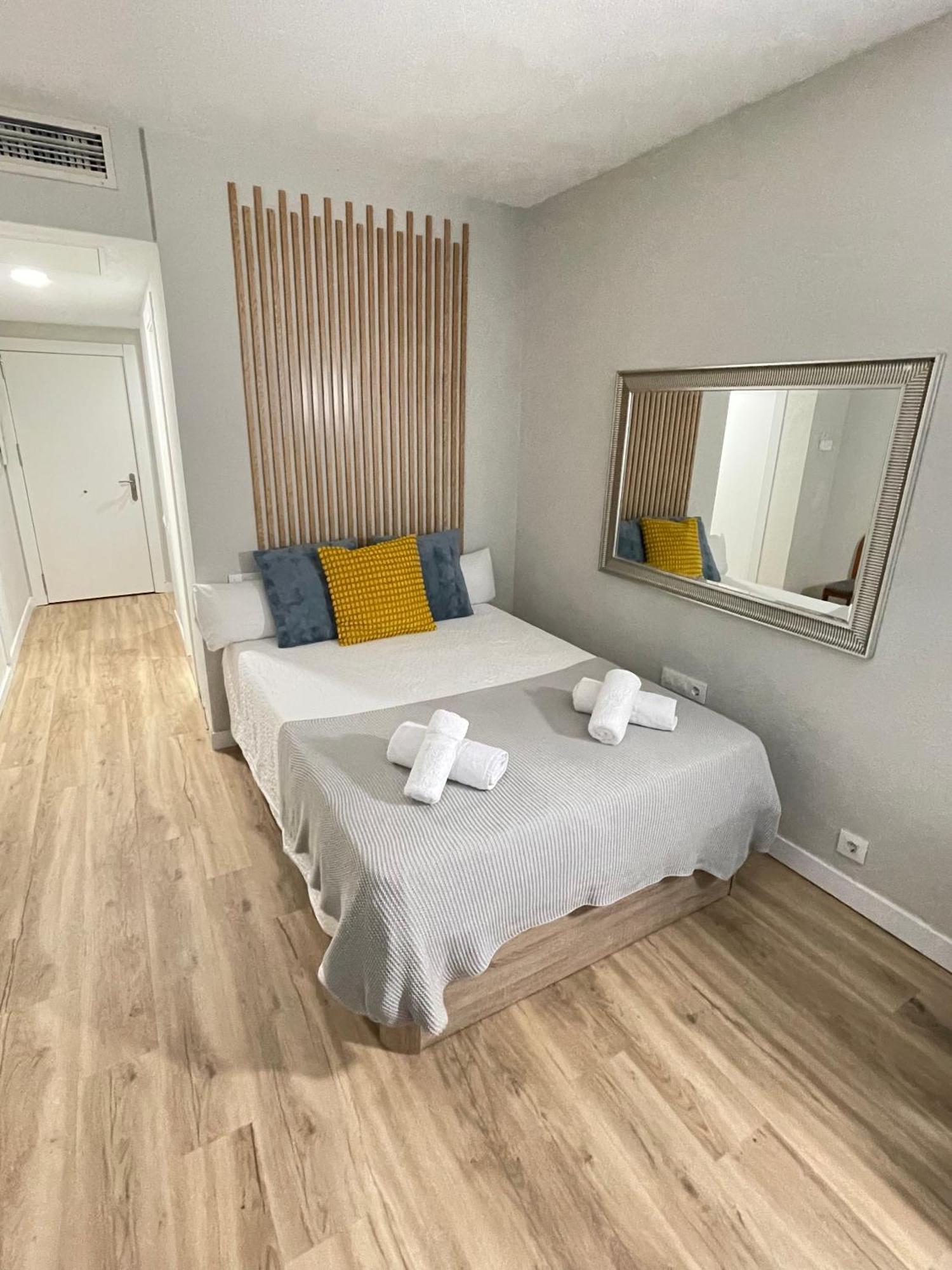 Resitur Luxury Suit A Sevilla Buitenkant foto