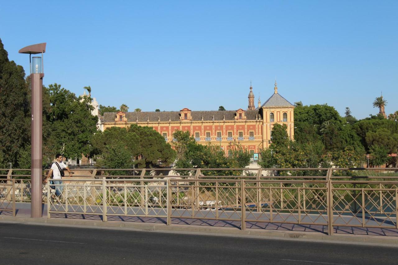 Resitur Luxury Suit A Sevilla Buitenkant foto
